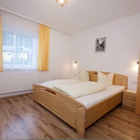 Fuchs_ferienwohnung * فوندس